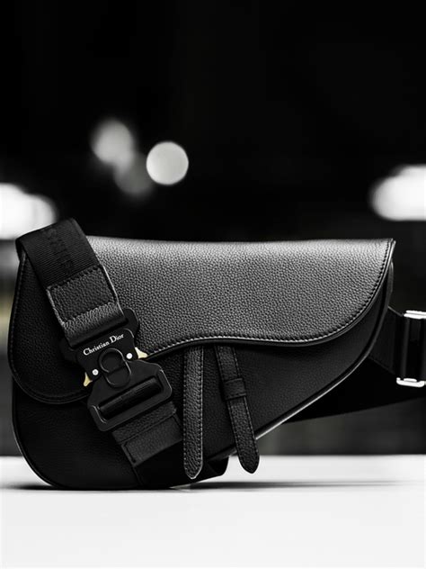 dior saddle homme|dior mini saddle men.